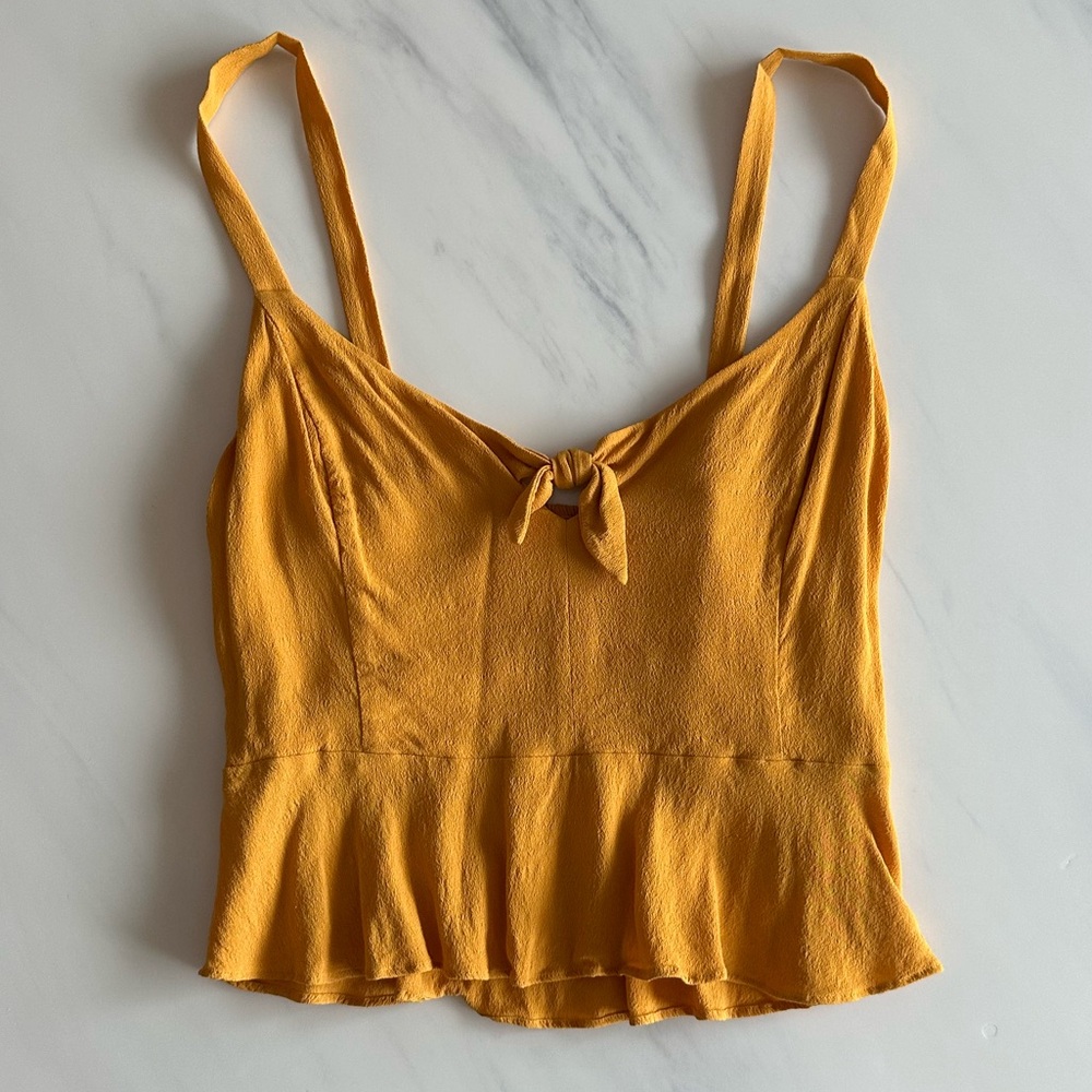 Wilfred - Bow tank - Medium